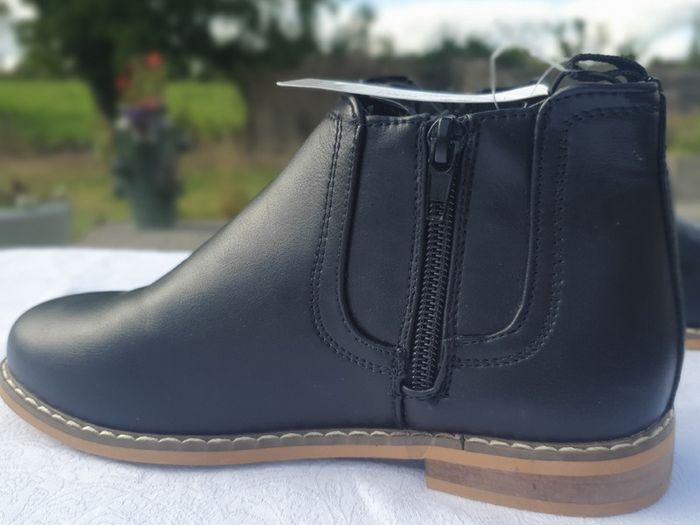 New Tags Fab Black Chelsea Zip Ankle Boots Girl/Boy