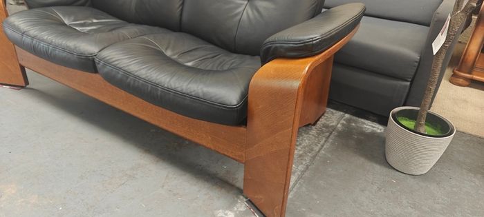 Ekornes Stressless 2 Seaer Recliner Sofa