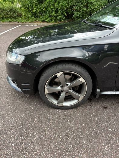 2009 Audi A4 2.0 TDI Manual  Black