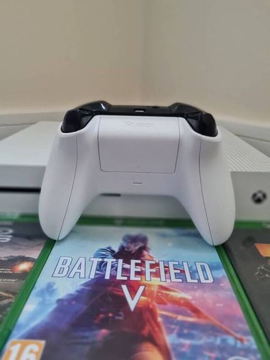 Xbox One S 1TB, Bundle