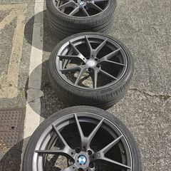 BMW Style 763M 20" staggered alloys with TPMS sensors