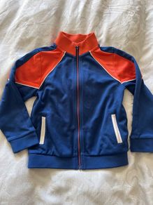 Zip up jumper