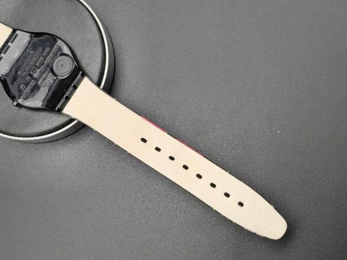 Vintage Collectable Swiss Swatch from 2002