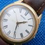 Seiko Mens Slim Vintage Quartz Calendar Gold Plated Leather Strap Watch V701-1920 Image 3
