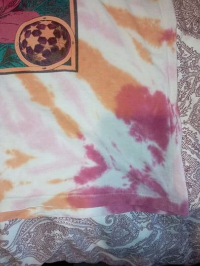 tie dye t shirt size small oversized