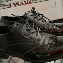 Lace up Brogues size 7