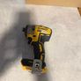 Dewalt DCF887 Impact Driver Image 10