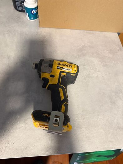 Dewalt DCF887 Impact Driver