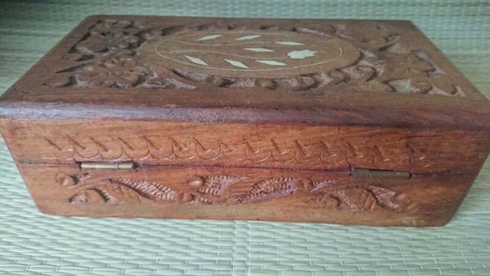 Jewellery box