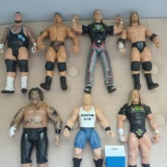Wwe action figure bundle