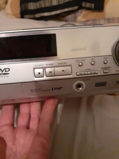 Panasonic SA-HT75 5 Disc Dvd/Cd Player