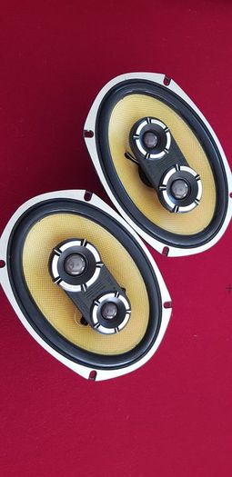 Car speakers