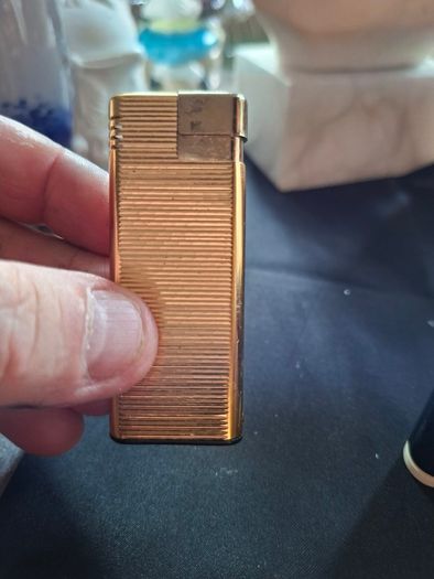 Lot of Old Lighters 5 Ronson, 1 Colibri in original box and 1 Ambassador all sold as parts or repair as I've no way of checking them, Postage Available or Collection