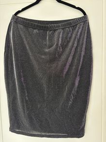 pencil skirt