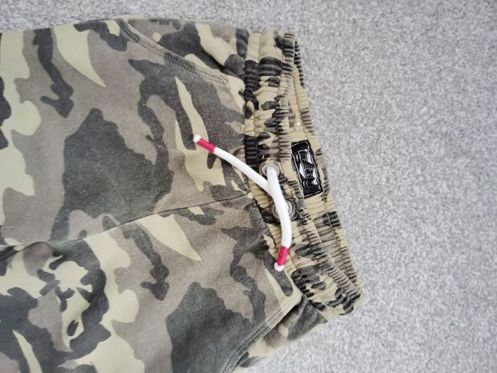 boys trousers.age 5/6