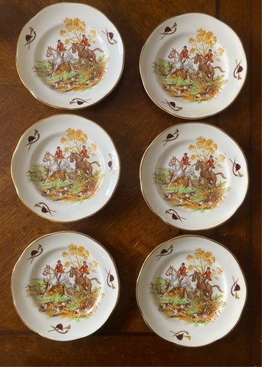 Royal Tara 20pcs Tea Set Rare Vintage Hunt Scene Pattern