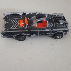 Corgi juniors bat mobile