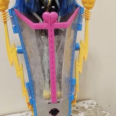 Monster High Frankie Stein Recharge Station.