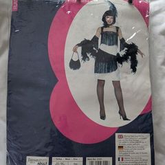 Costume cabaret