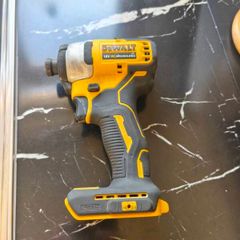 DeWalt