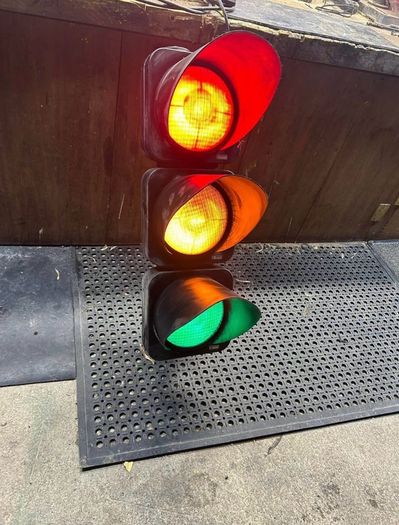 Original traffic light head
