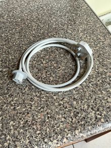 Apple Mains Cable