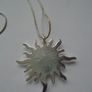 Necklace, Jewellery, Sunburst necklace. Image 4