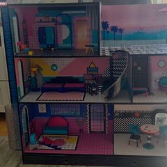 Doll house