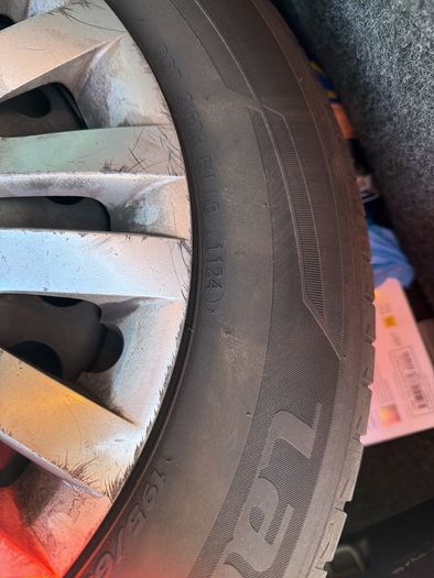Alloys and tires for golf