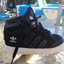 Adidas shoes Like new barely worn size uk 7.5 Image 2