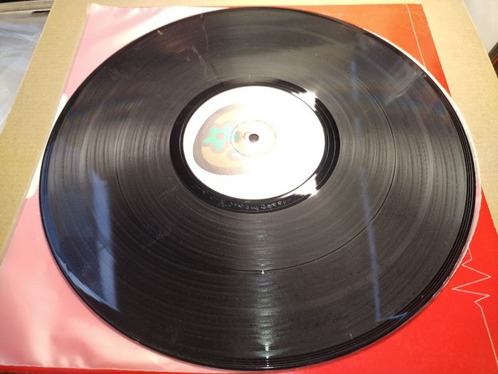 Short & Curly - Gettin Funky - Strawberry Records - SCARCE 90s Piano House Classic!