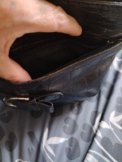 beautiful designer ashwood genuine leather black bag