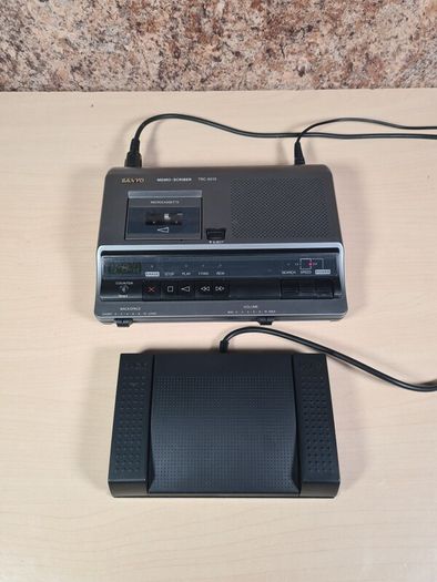 Electro vintage NE FONCTIONNE PAS enregistreur à cassette Sanyo TRC 26