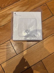 Apple usb-c 87w power adaptor