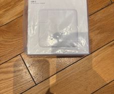 Apple usb-c 87w power adaptor
