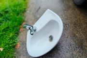 Bathroom sink