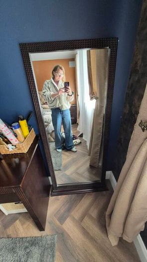 mirror free standing