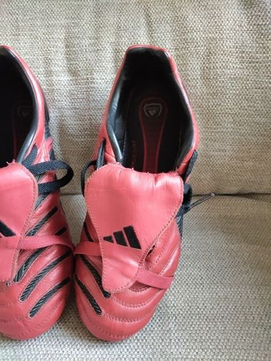 Nice Collectors Vintage Adidas Predator Red Football Boots