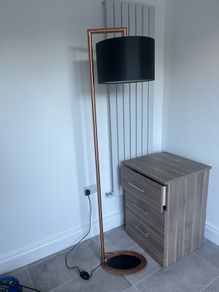 floor lamp