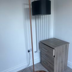 floor lamp