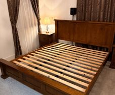 Super king size bed and bedside lockers