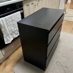 Black 3-Drawer Chest