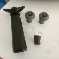 Wine Bottle Vacuum Pump and Caps
