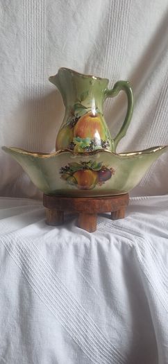 Vintage Staffordshire Ironstone Pitcher & Wash basin set.