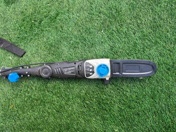 Mac Allister 750W Electric Pole Saw