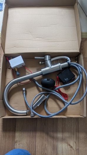 Kitchen faucet