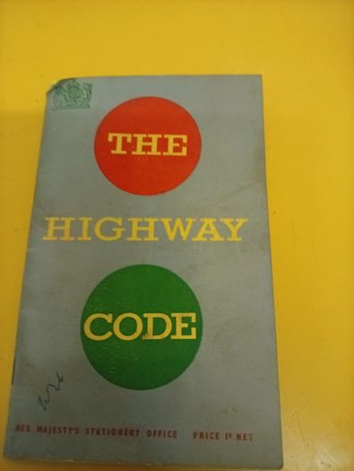 Vintage Driving Books Bundle.  1954 UK Highway Code & 1990 Irish Learner Guide