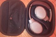 GOOGLE Employee Wireless Headphones Acrus noise canceling