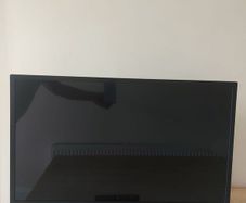 LG 32" smart TV