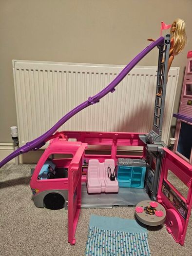 Barbie Dream Camper Van
